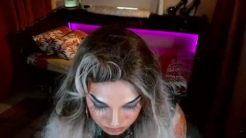 QUEEN MADISON  online show from June 23, 9:49 pm