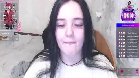 your_8a8y online show from August 14, 5:49 pm