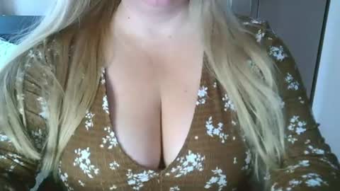 Maria Love online show from July 15, 9:54 am