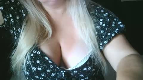Maria Love online show from August 13, 3:48 pm