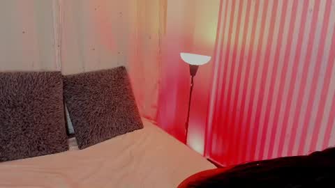 your_amara_doll online show from August 8, 2:06 pm