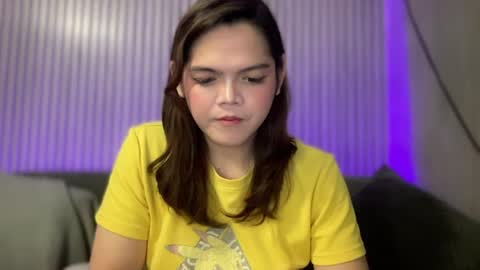 your_aurora05 online show from August 18, 1:17 pm