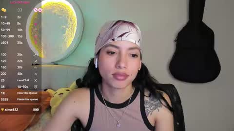 mia3 online show from July 11, 8:59 pm