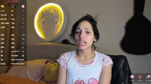 mia3 online show from July 29, 5:36 am