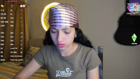 mia3 online show from August 11, 3:19 am
