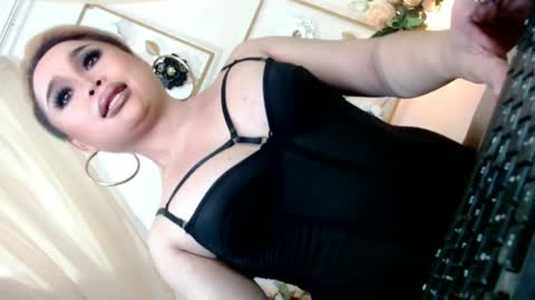 your_blondy_babe online show from August 2, 7:43 pm