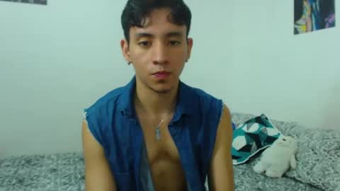 your boy online show from August 6, 12:59 pm