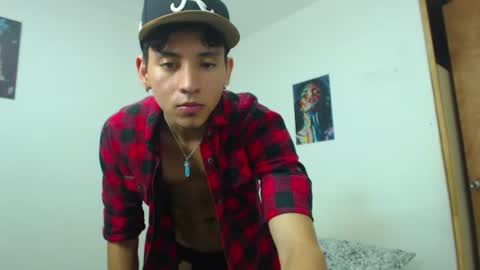 your boy online show from August 8, 12:38 pm
