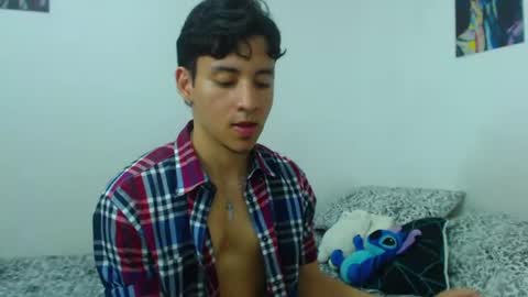 your boy online show from August 9, 2:18 pm