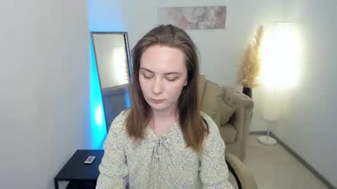 Mel online show from August 12, 12:40 pm