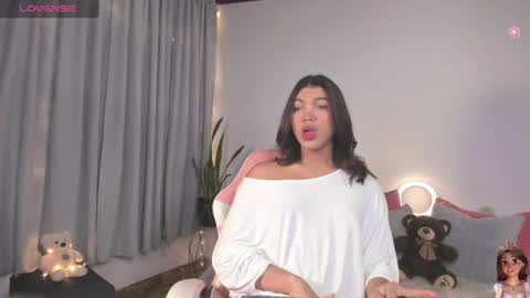 Eliza online show from August 4, 7:00 pm