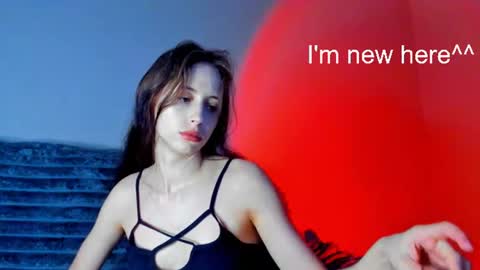 your_favorite_model_ online show from July 27, 7:19 pm