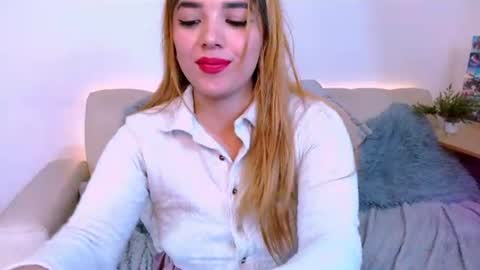 your_girl_of_dream online show from August 29, 8:08 pm