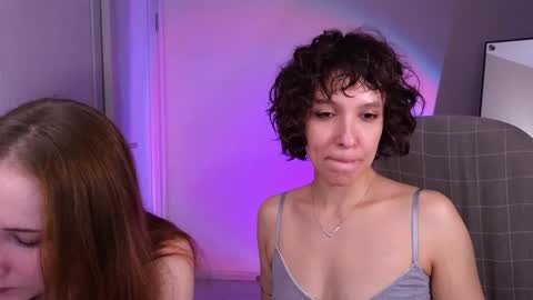 Alex and  Kara  online show from March 20, 6:22 pm