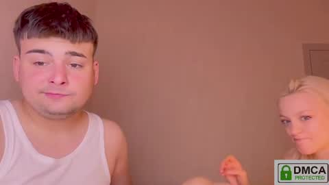 your_molly_mark online show from July 10, 11:21 pm