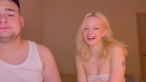 your_molly_mark online show from July 17, 10:43 pm