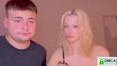 your_molly_mark online show from July 24, 10:35 pm