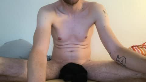 your_slave_boi online show from June 23, 5:47 pm
