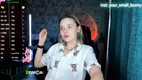 Molly online show from August 11, 7:32 am