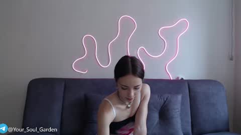 Zoe online show from July 15, 2:23 am