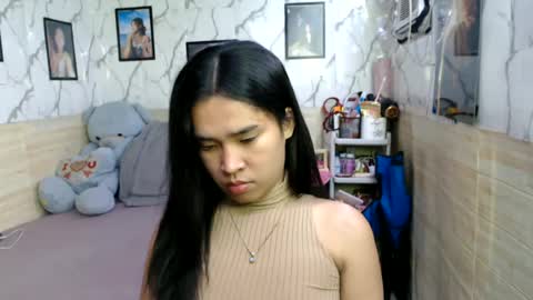 your_twinkletoes18 online show from July 5, 7:44 am