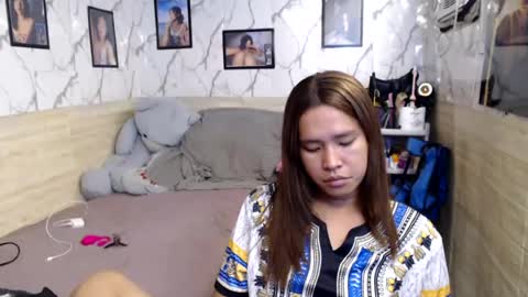 your_twinkletoes18 online show from July 13, 6:42 am