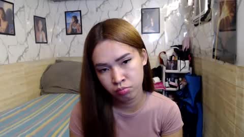 your_twinkletoes18 online show from July 28, 9:37 am