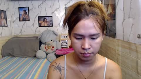 your_twinkletoes18 online show from July 30, 7:53 pm