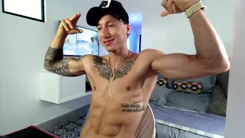 Vladmir online show from August 6, 1:43 pm