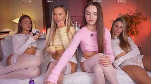 Alexis online show from July 26, 10:48 pm