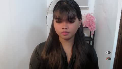 Kendal online show from August 1, 9:43 pm