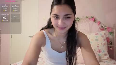 yourbella37 online show from August 8, 7:25 pm