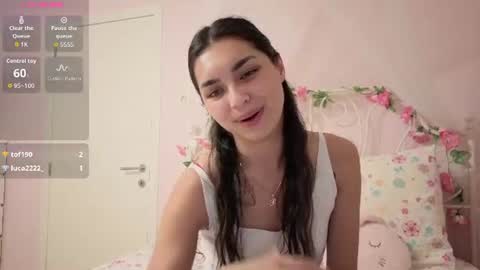 yourbella37 online show from August 8, 8:31 pm