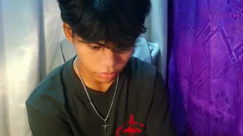 rainy online show from August 3, 11:45 pm