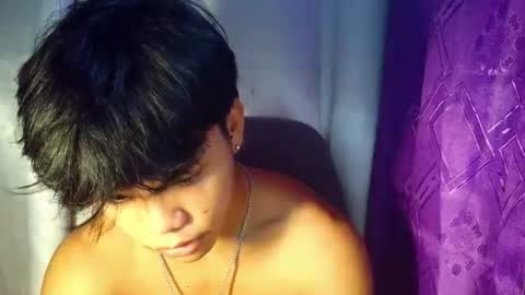rainy online show from August 7, 12:10 am