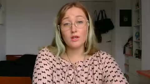 cherry online show from June 30, 8:04 am