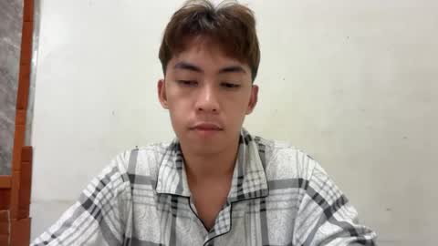 April online show from July 31, 11:43 pm