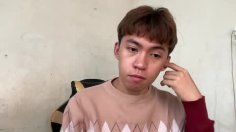 April online show from August 13, 11:19 pm