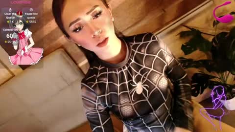 JEN  online show from August 6, 6:56 am