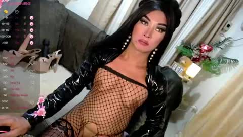 rhea online show from August 15, 10:19 am