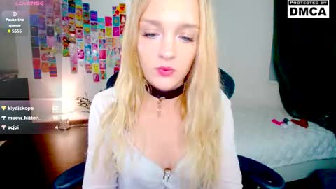 yourfairyalice_ online show from August 10, 1:40 am