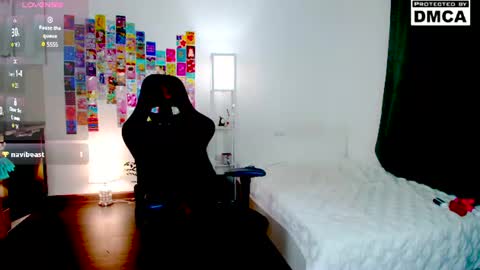 yourfairyalice_ online show from August 11, 10:34 pm