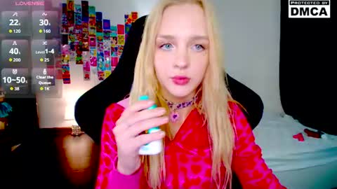 yourfairyalice_ online show from August 14, 1:42 am