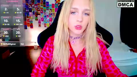 yourfairyalice_ online show from August 14, 3:54 am