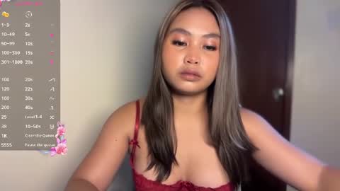 yourfantasyyy_ online show from July 27, 8:20 am