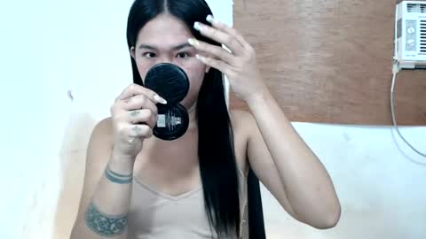 yourfavv_kim online show from August 8, 1:44 pm