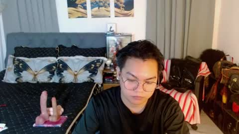 Fem boi Nards online show from July 8, 1:37 pm