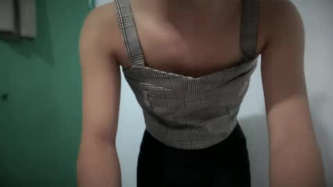 yourgirlsweet_kishia online show from July 3, 1:13 pm
