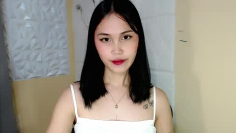 yourgoddess_cristine online show from August 11, 12:56 am