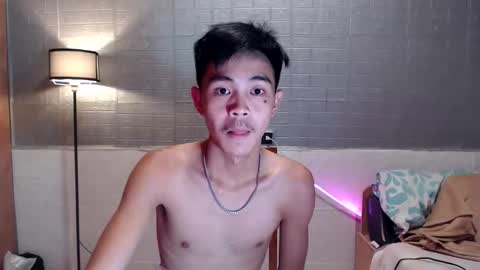yourguy_josh23 online show from March 29, 6:38 pm
